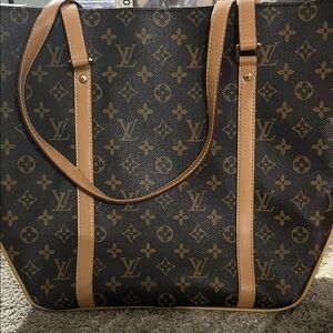 Signature Shopping Fashion Tote - Great Condition